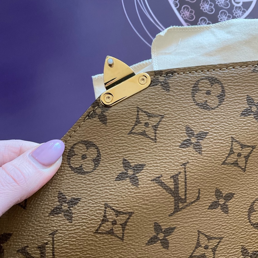 Sold Louis Vuitton Reverse Monogram Pouchette Métis - Picture 15 of 16